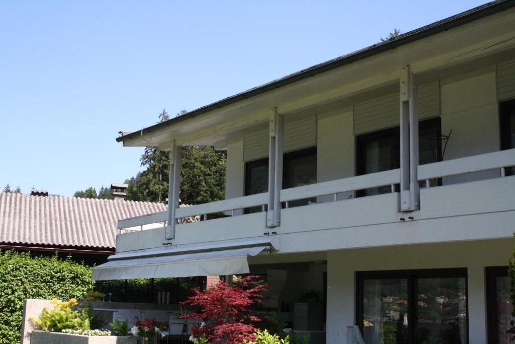 Gaestehaus Haerb Landskron Luaran gambar